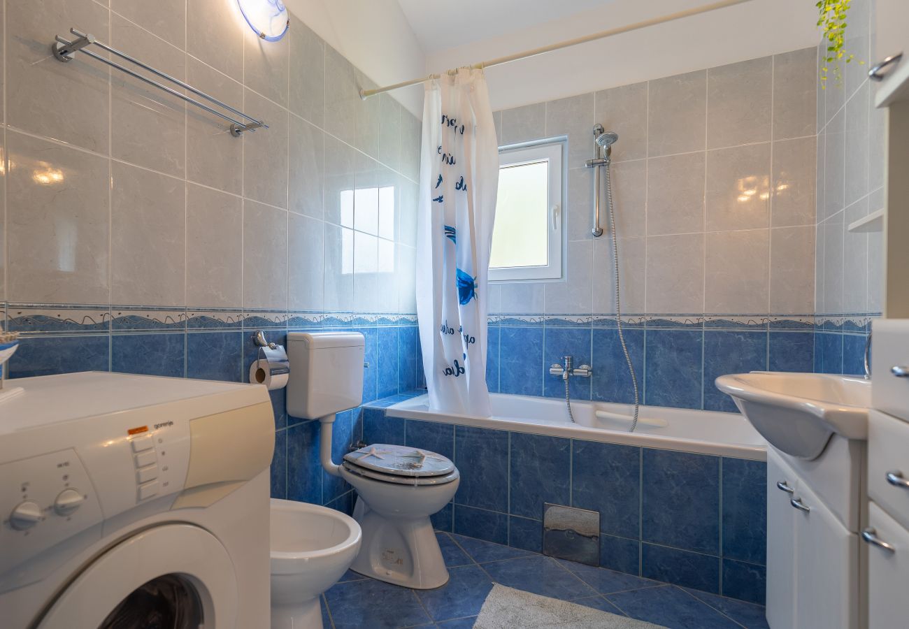 House in Vir - Holiday Home Manuela with Private Beach Access