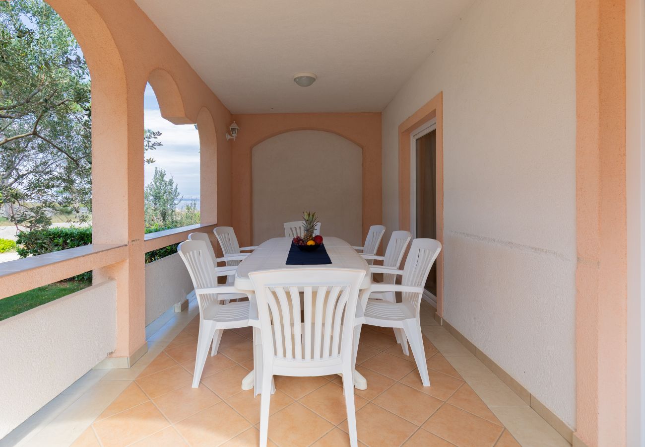 House in Vir - Holiday Home Manuela with Private Beach Access