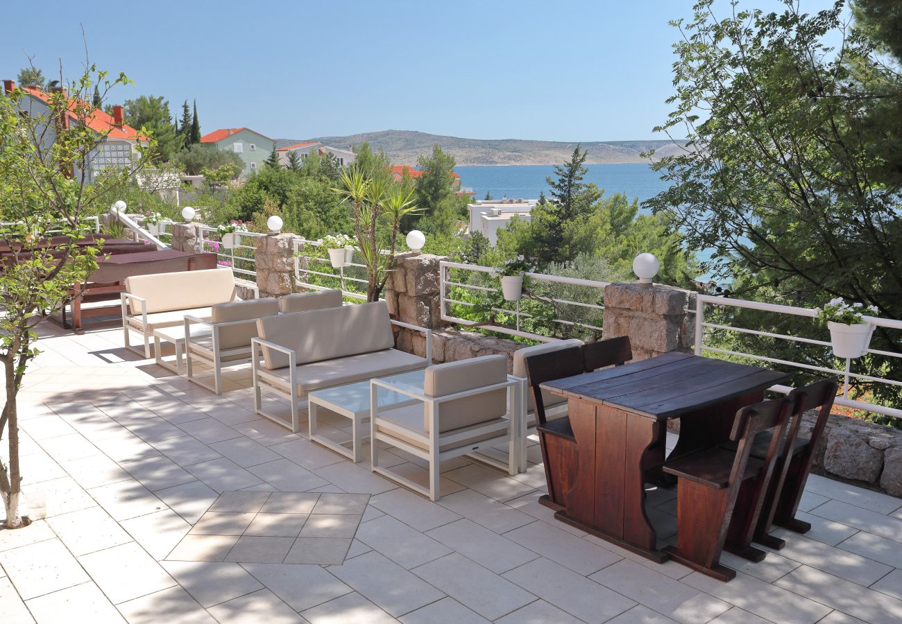 Apartment in Starigrad - Apartment Candela 4 by the Sea