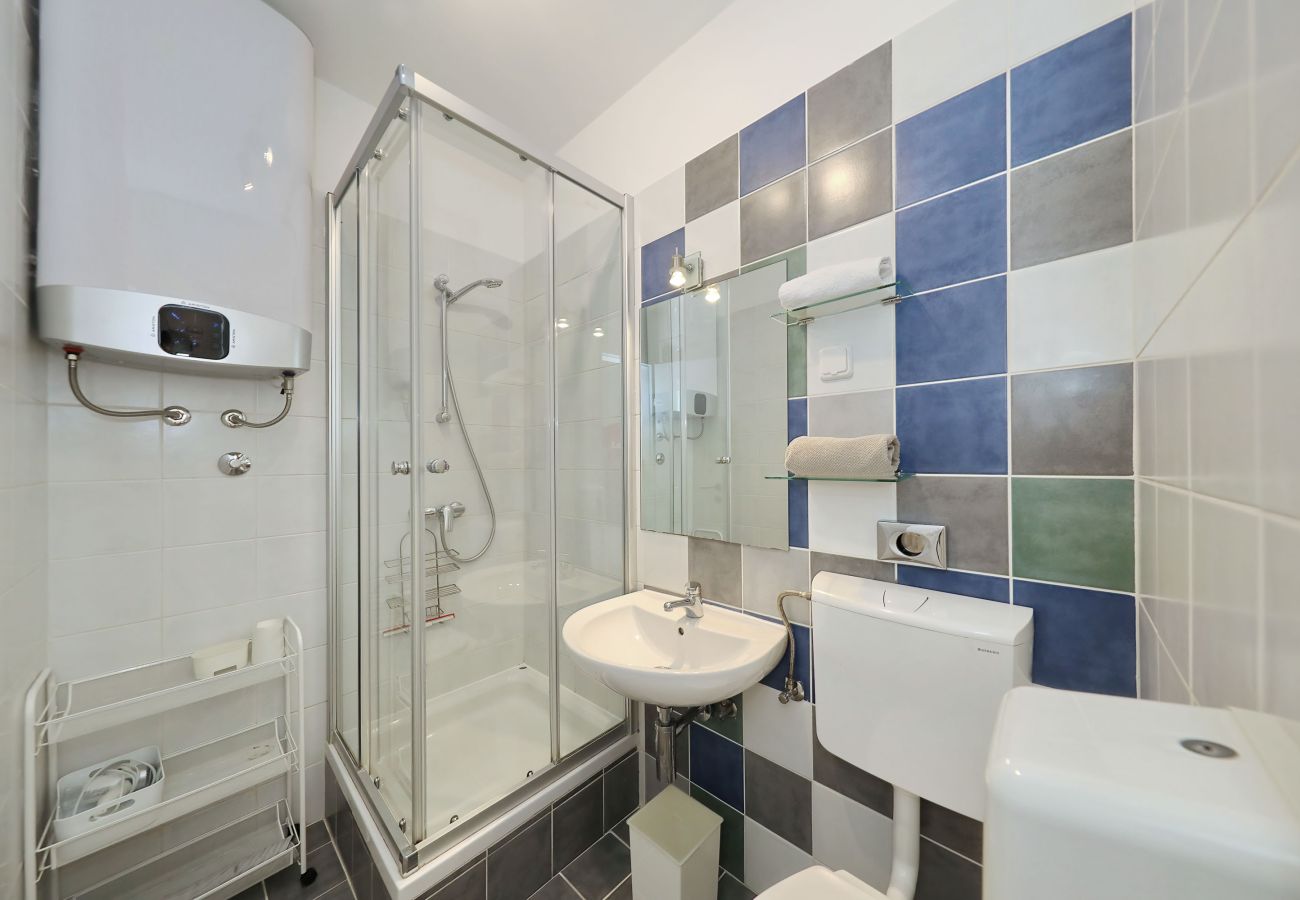 Apartment in Starigrad - Apartment Candela 6 by the Sea