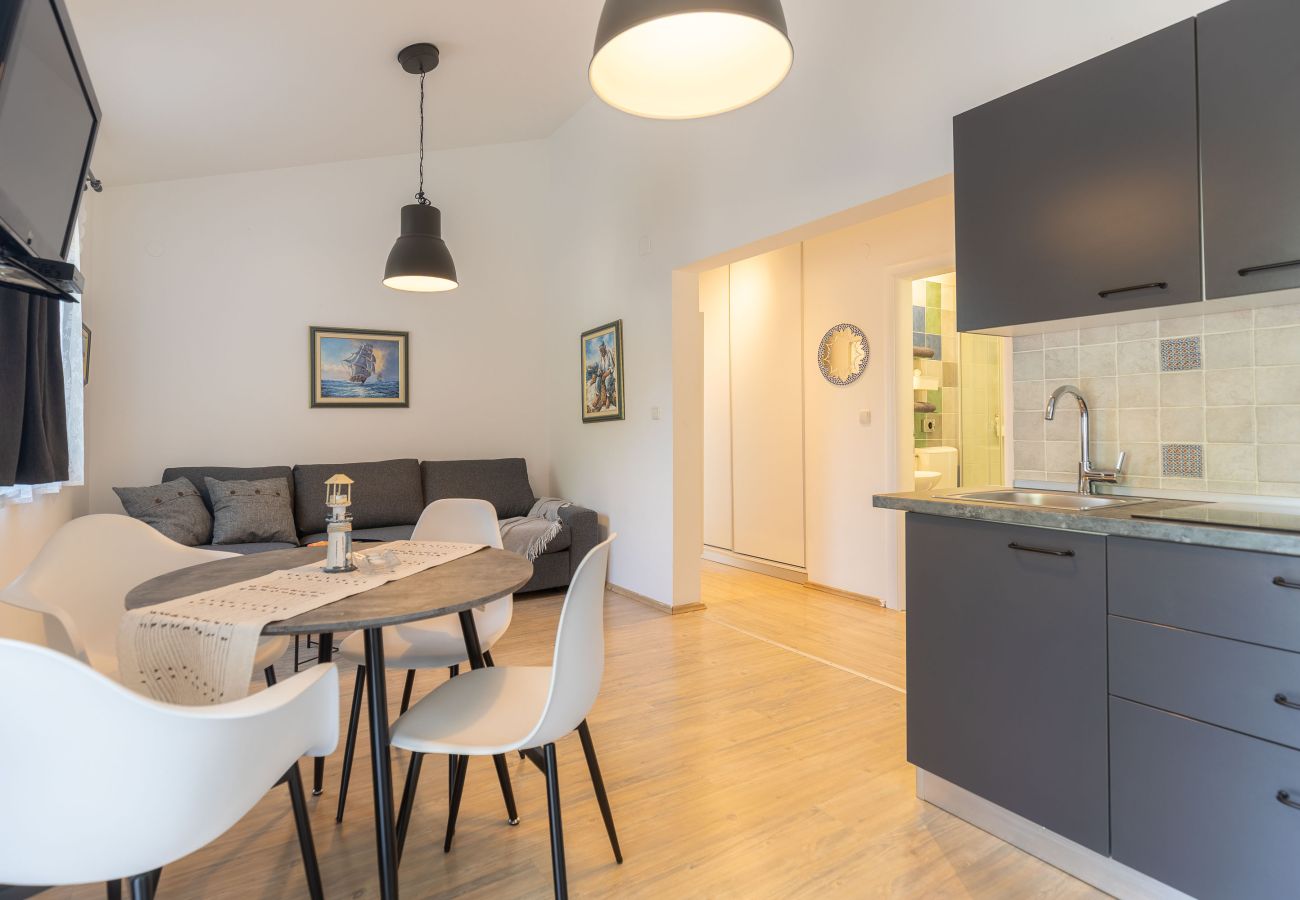 Apartment in Starigrad - Apartment Candela 3 by the Sea