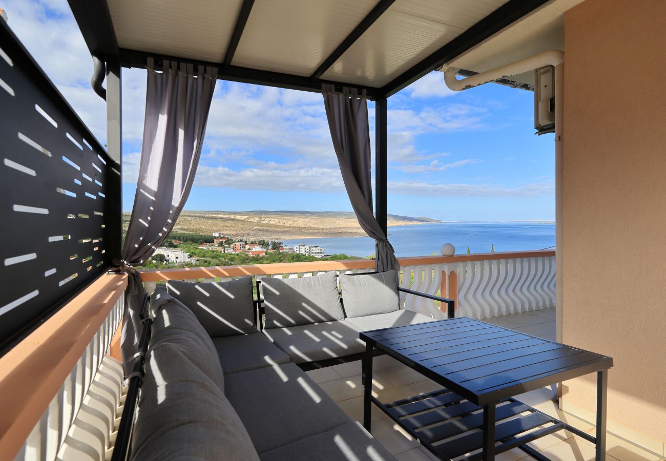 Apartment in Rovanjska - Apartment Marina No.2 with Sea View