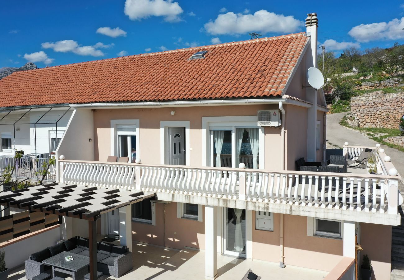 Apartment in Rovanjska - Apartment Marina No.2 with Sea View