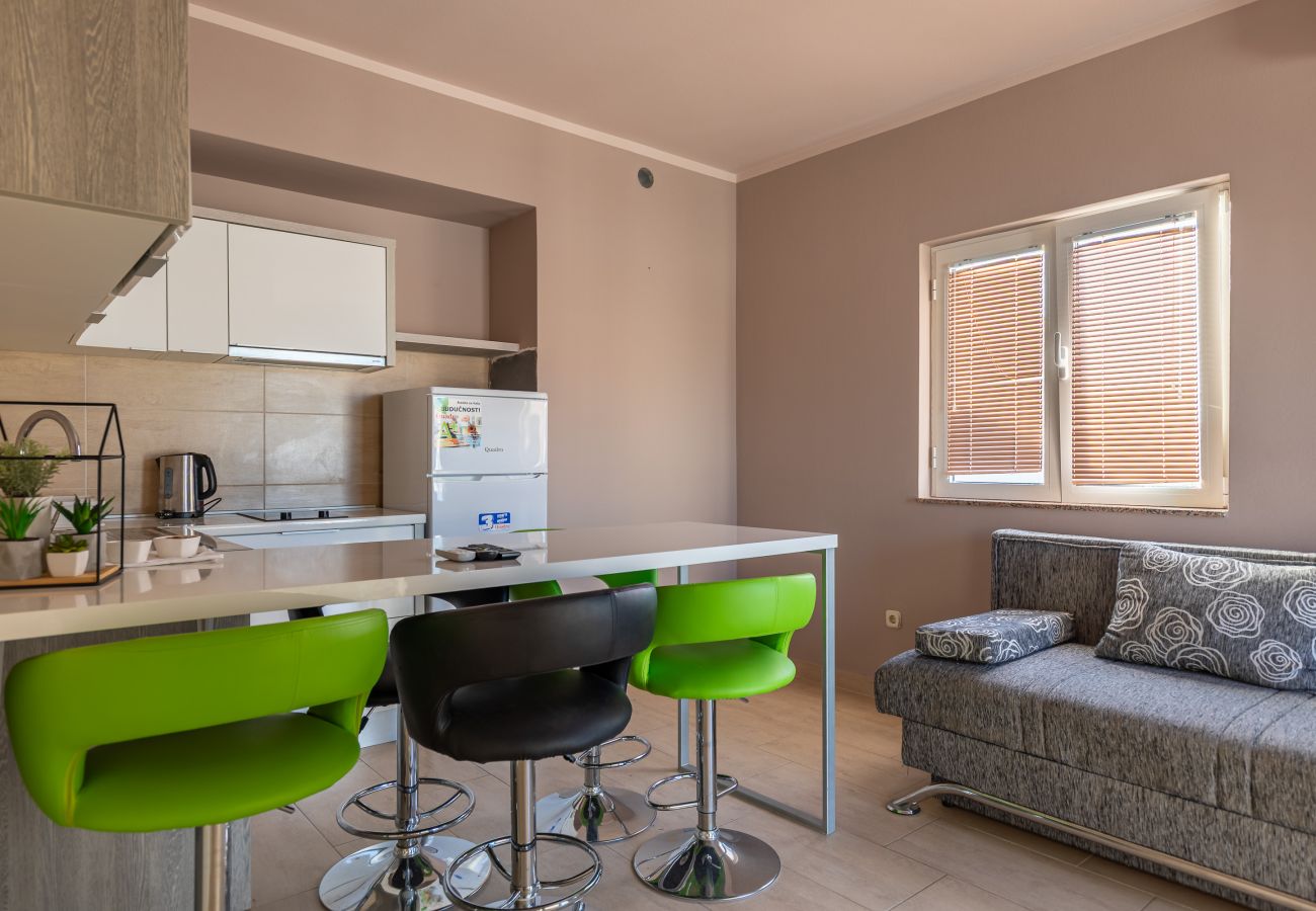 Apartment in Vir - Apartment Paradiso No.7 near the Beach on Vir