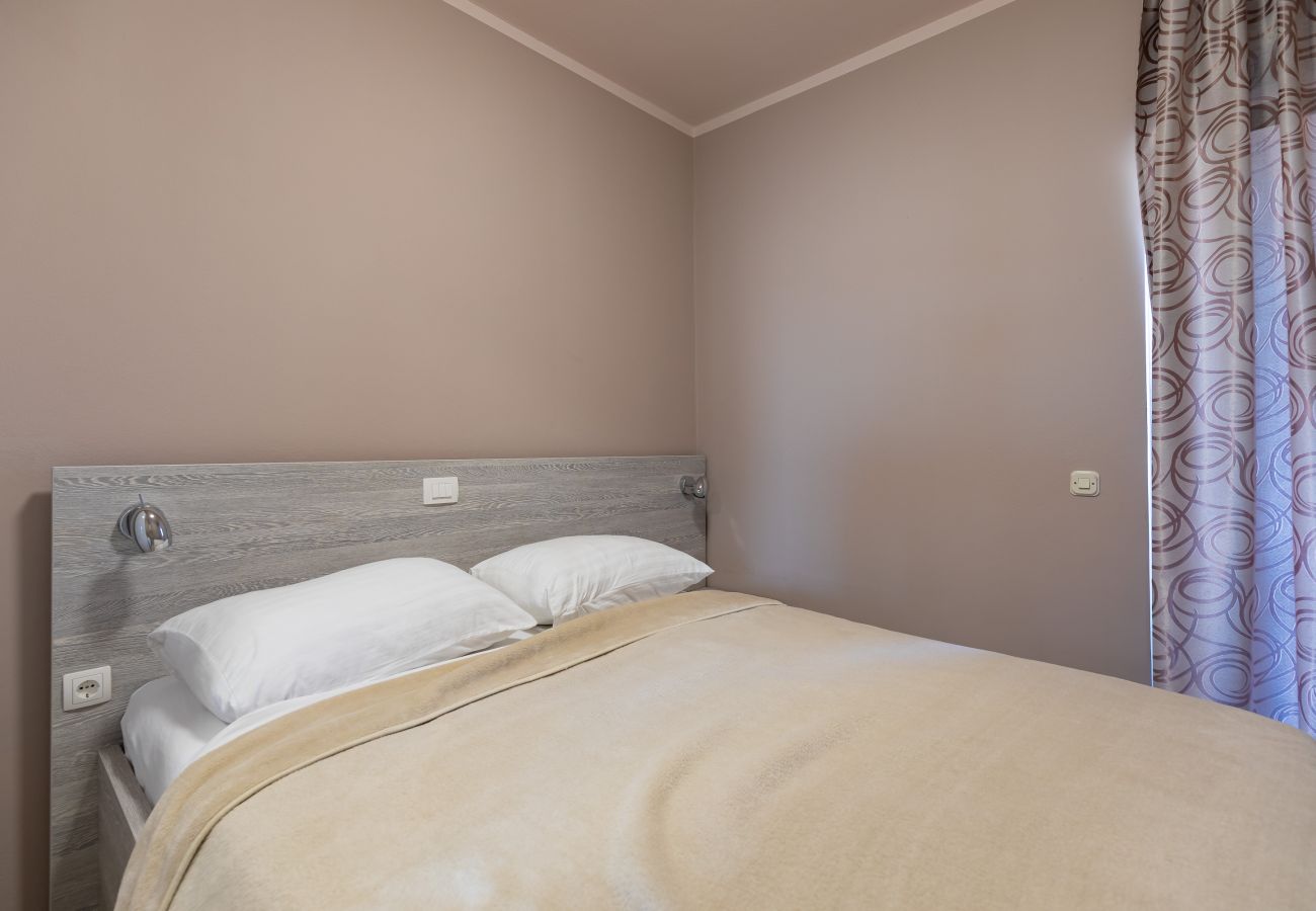 Apartment in Vir - Apartment Paradiso No.7 near the Beach on Vir