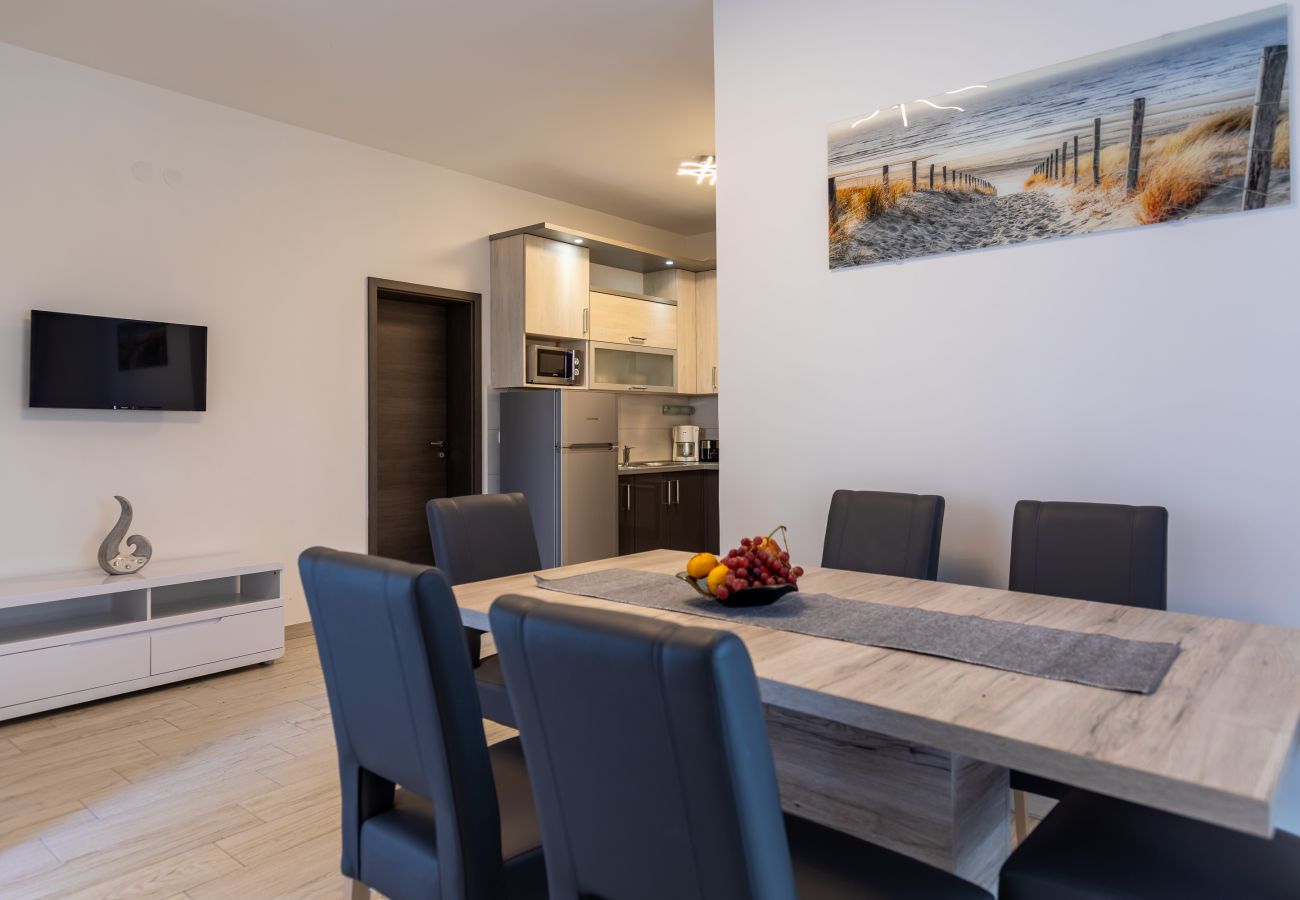 House in Vir - Holiday Home Ana Maria by the Beach