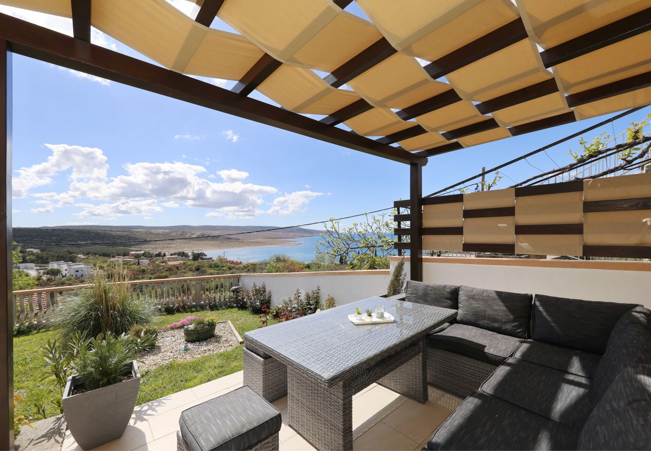 Apartment in Rovanjska - Apartment Marina No.1 with Sea View