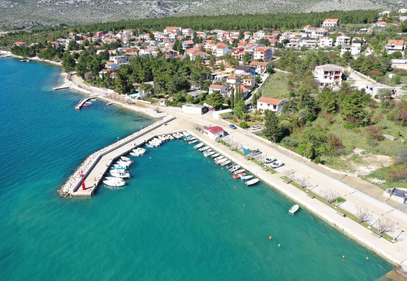 Apartment in Rovanjska - Apartment Marina No.1 with Sea View