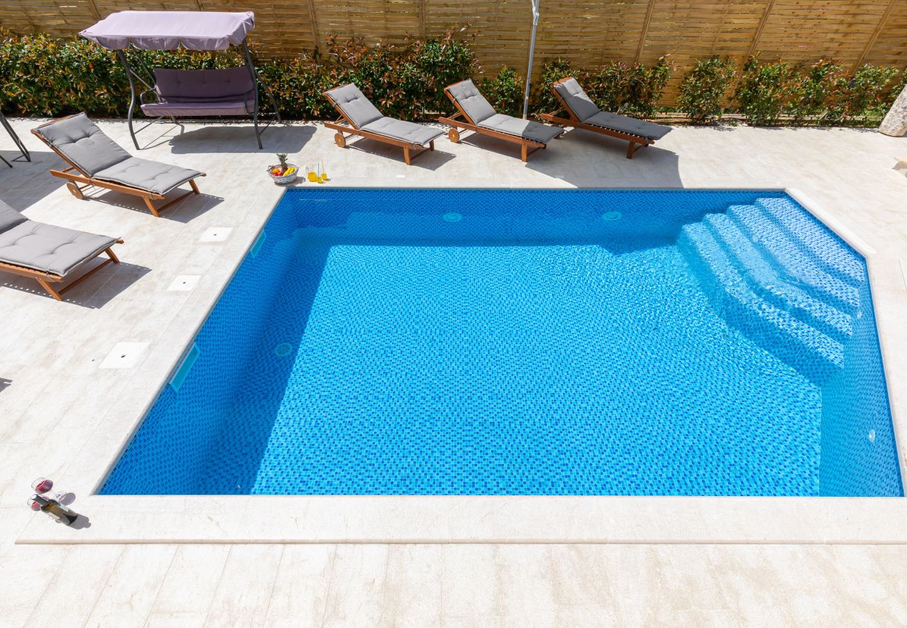 Apartment in Zadar - Apartment Goga 1 with Shared Pool