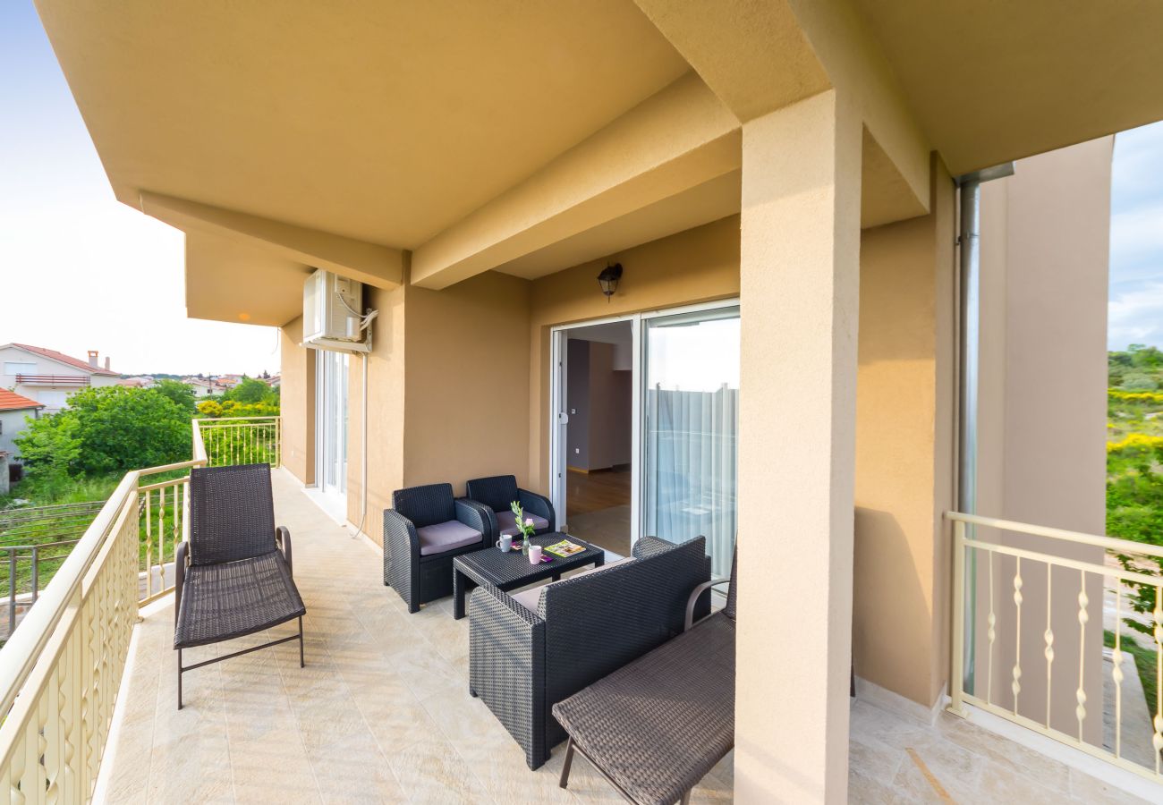 Apartment in Zadar - Apartment Goga 1 with Shared Pool