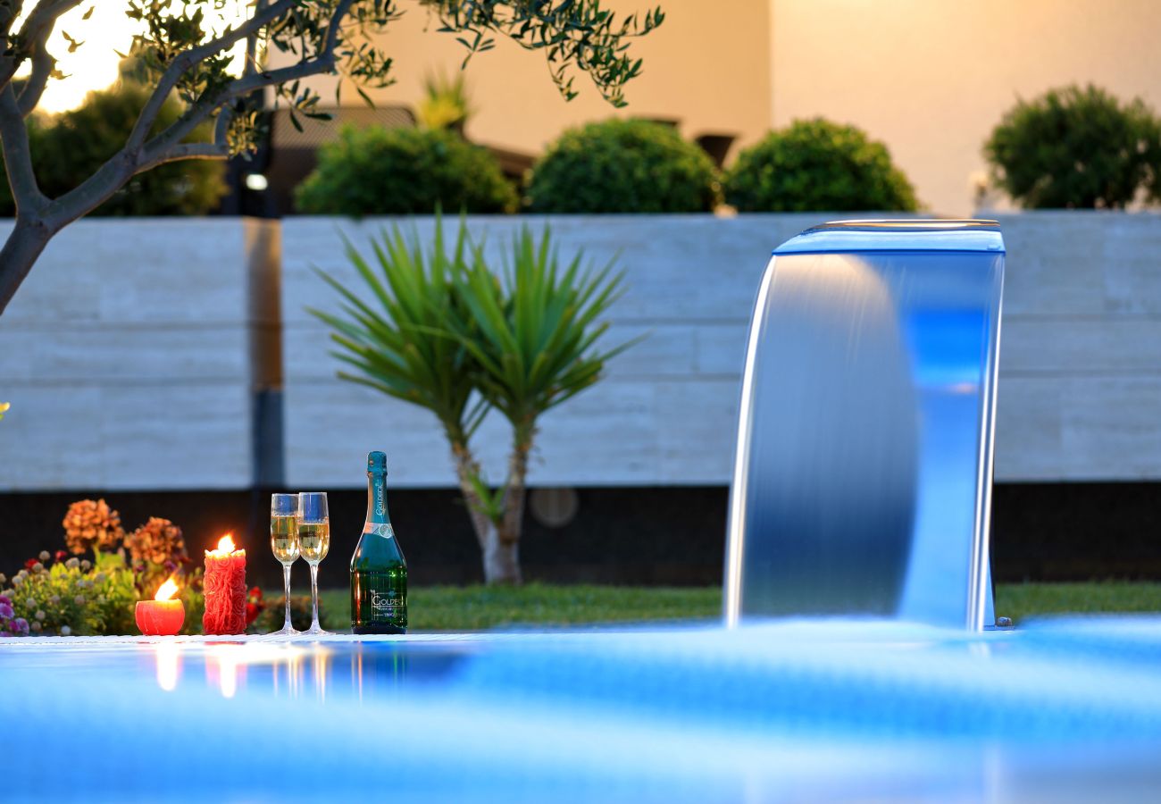 Apartment in Vir - Apartment Suva Punta 1 by the Sea