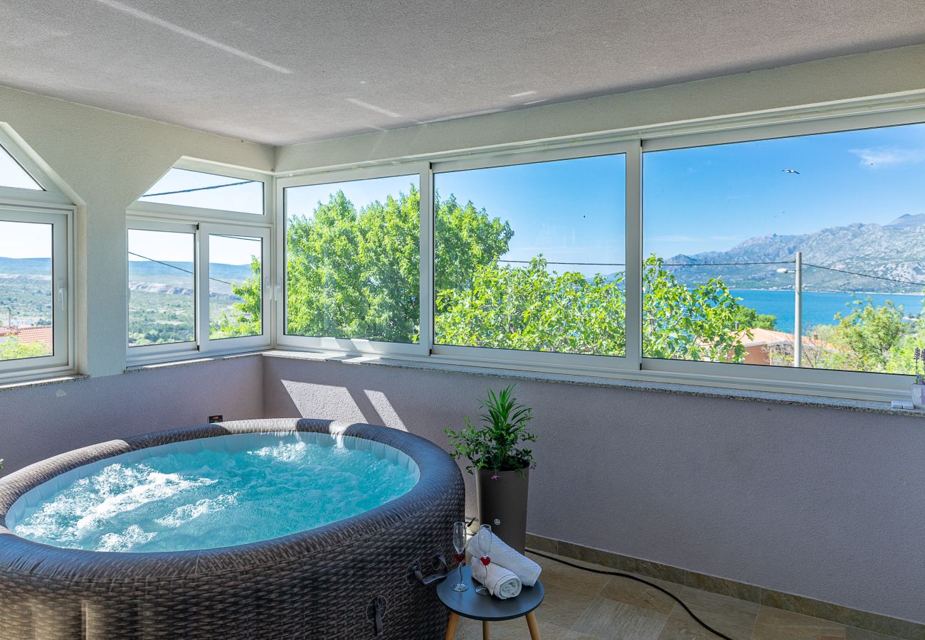 Apartment in Rovanjska - Apartment Pavao with Whirlpool