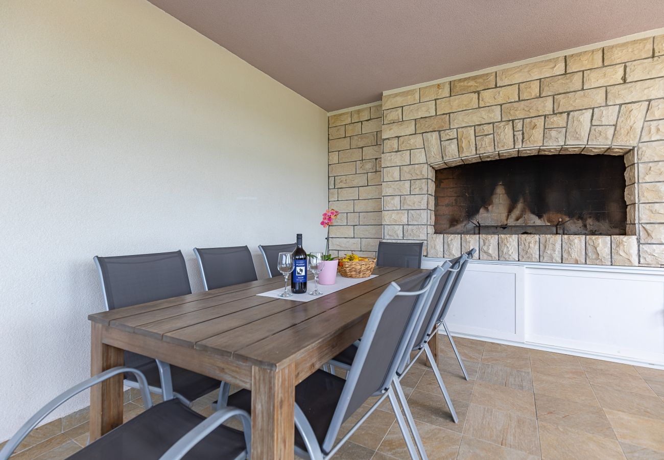 Apartment in Rovanjska - Apartment Pavao with Whirlpool