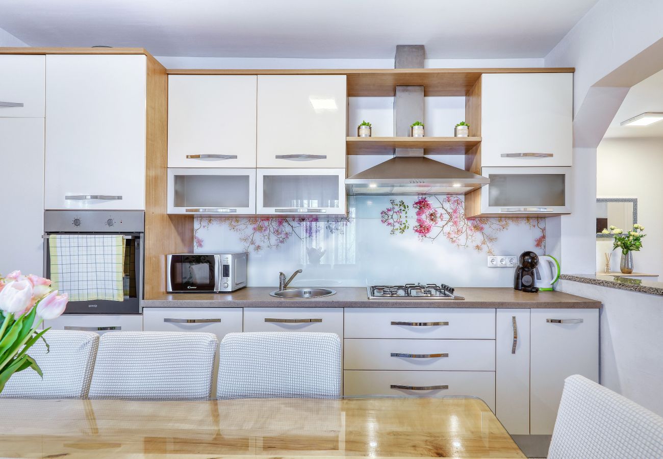 Apartment in Rovanjska - Apartment Pavao with Whirlpool