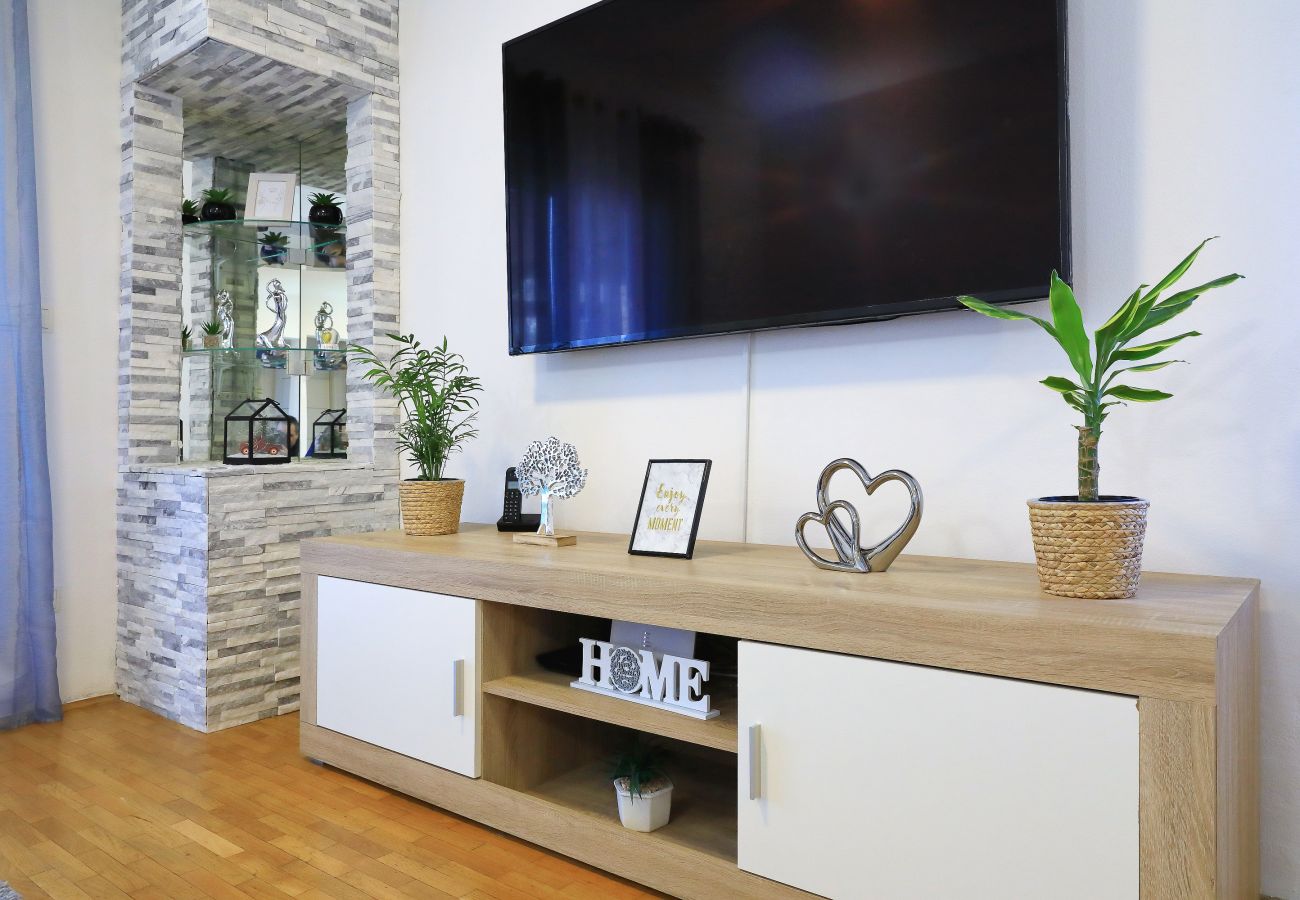 Apartment in Rovanjska - Apartment Pavao with Whirlpool