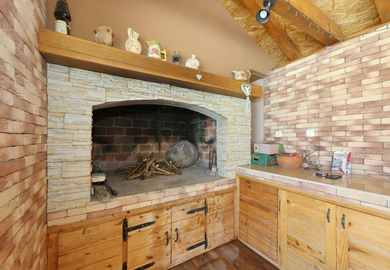 House in Kakma - Holiday Home Vana with Pool