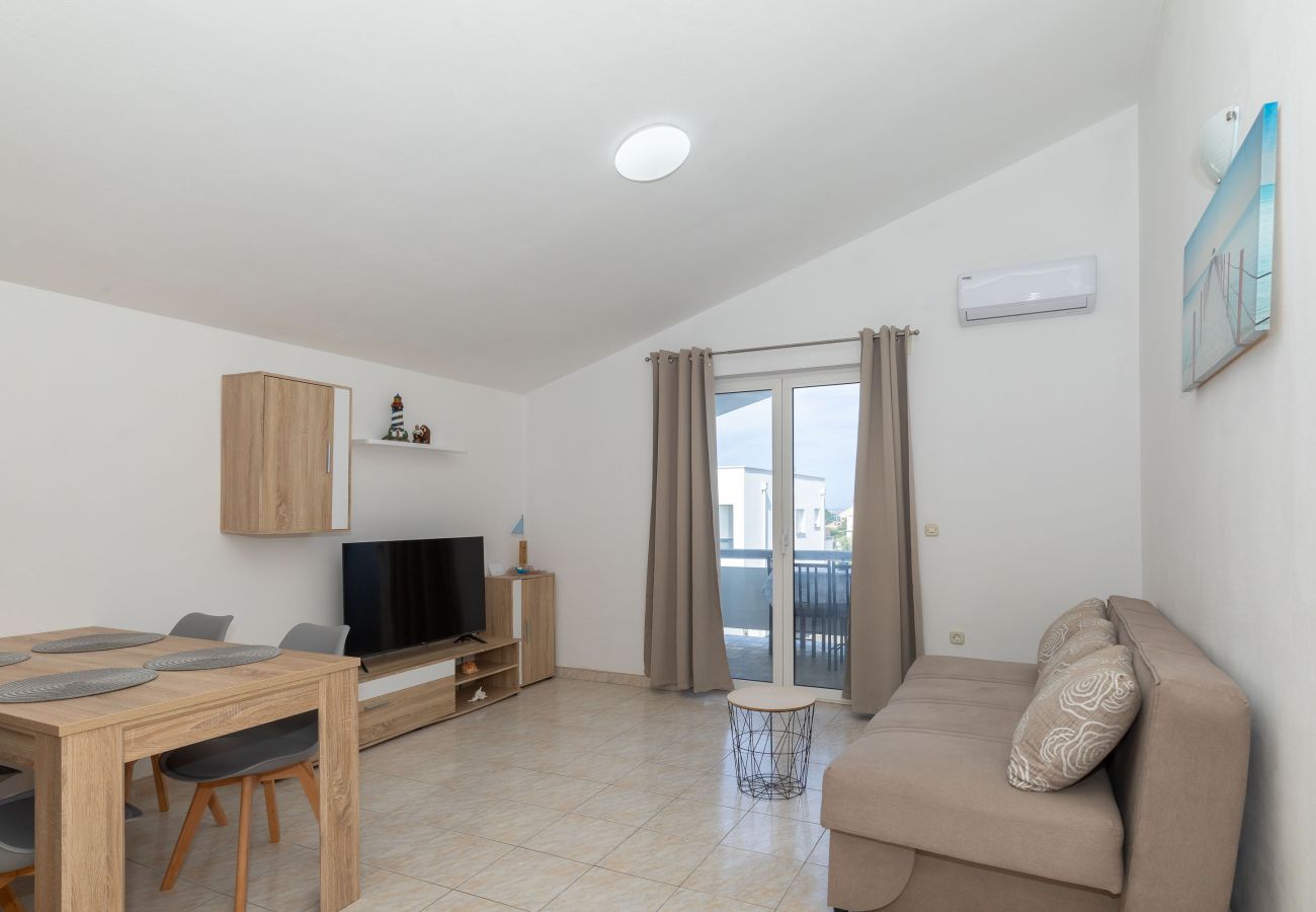 Apartment in Vrsi - Apartment Perinic No.1 in Vrsi