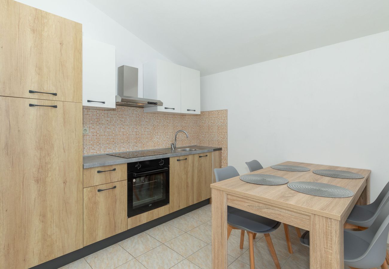 Apartment in Vrsi - Apartment Perinic No.1 in Vrsi