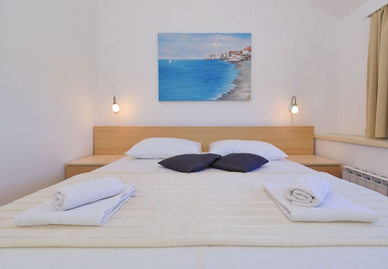 House in Puljane - Holiday Home Antona with Private Pool