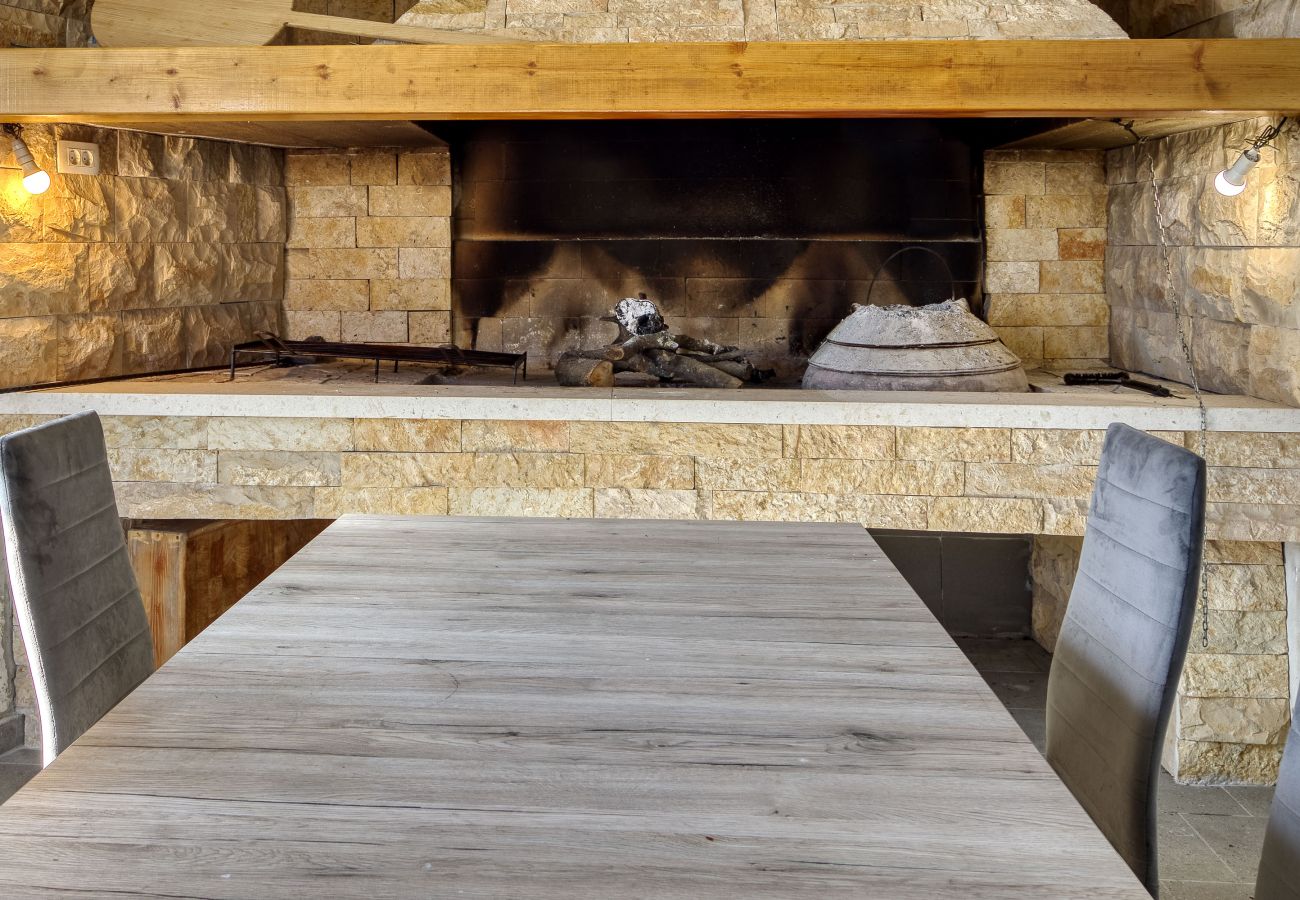Apartment in Ljubac -  Apartment Gazic 1 by the Sea