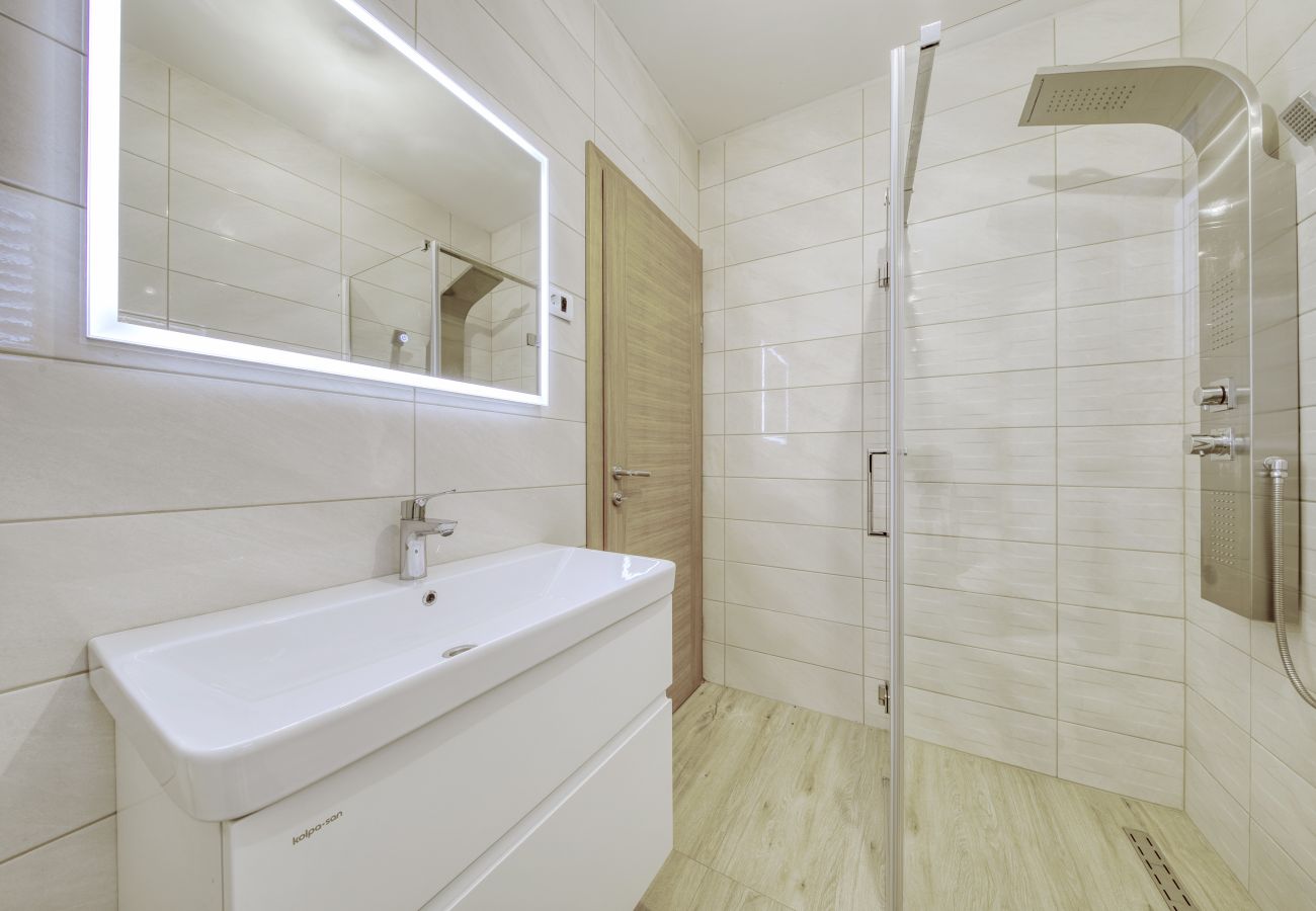 Apartment in Ljubac -  Apartment Gazic 1 by the Sea