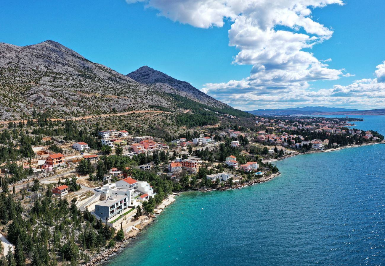 Apartment in Starigrad - Apartment Meeresbrise 5 by the Sea