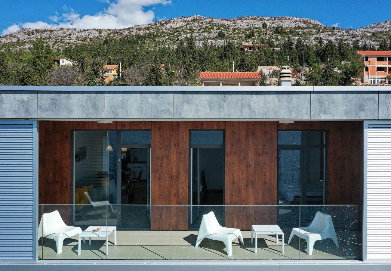 Apartment in Starigrad - Apartment Meeresbrise 4 by the sea