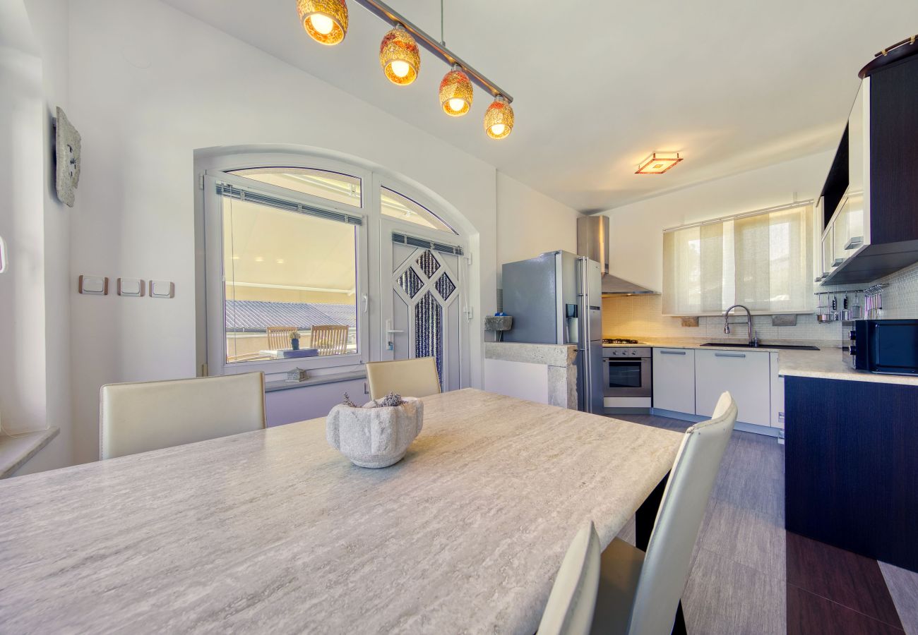 Villa in Starigrad - Villa Paulina with Heated Pool