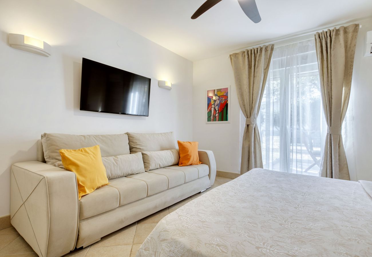 Villa in Starigrad - Villa Paulina with Heated Pool