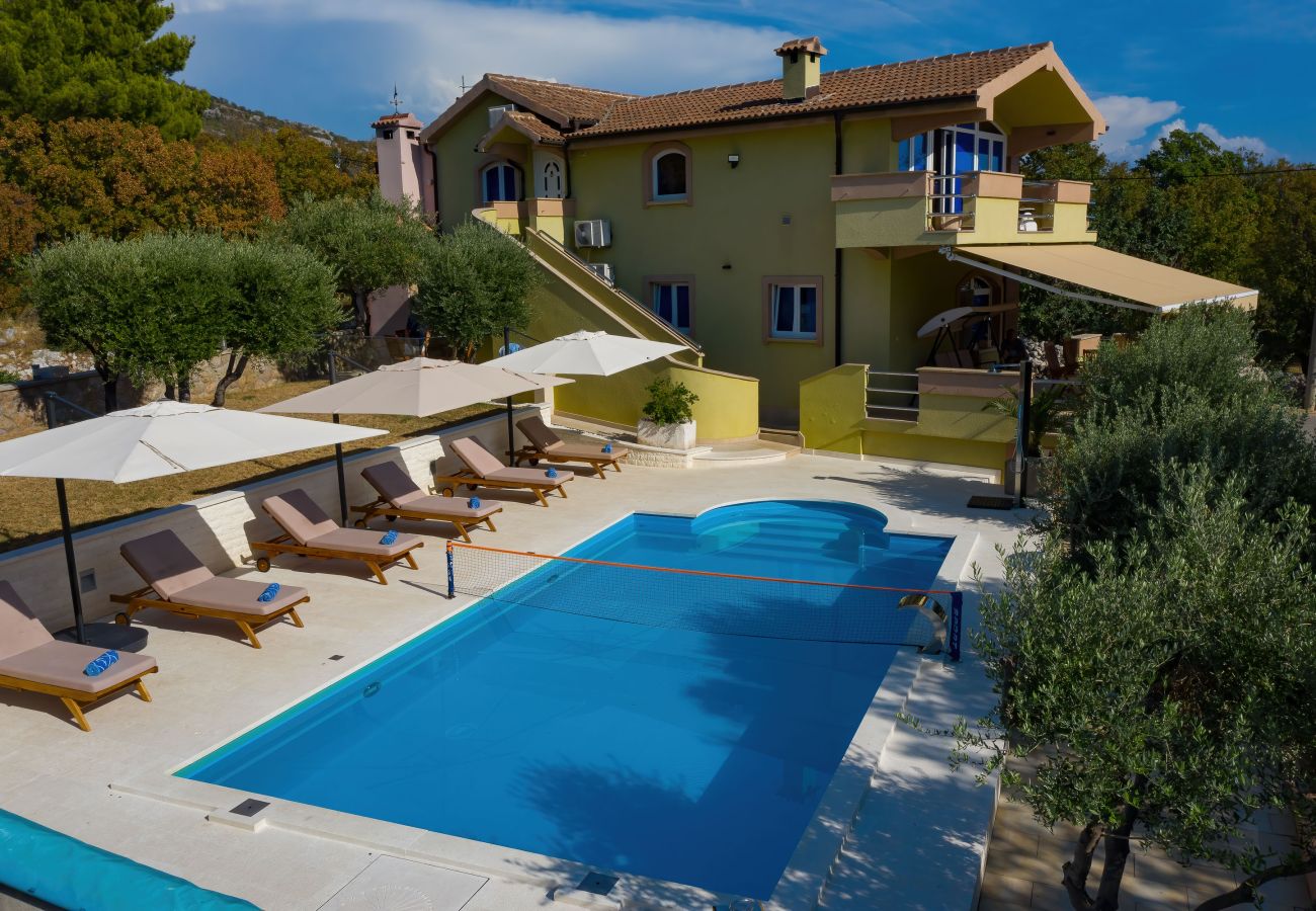 Villa in Starigrad - Villa Paulina with Heated Pool