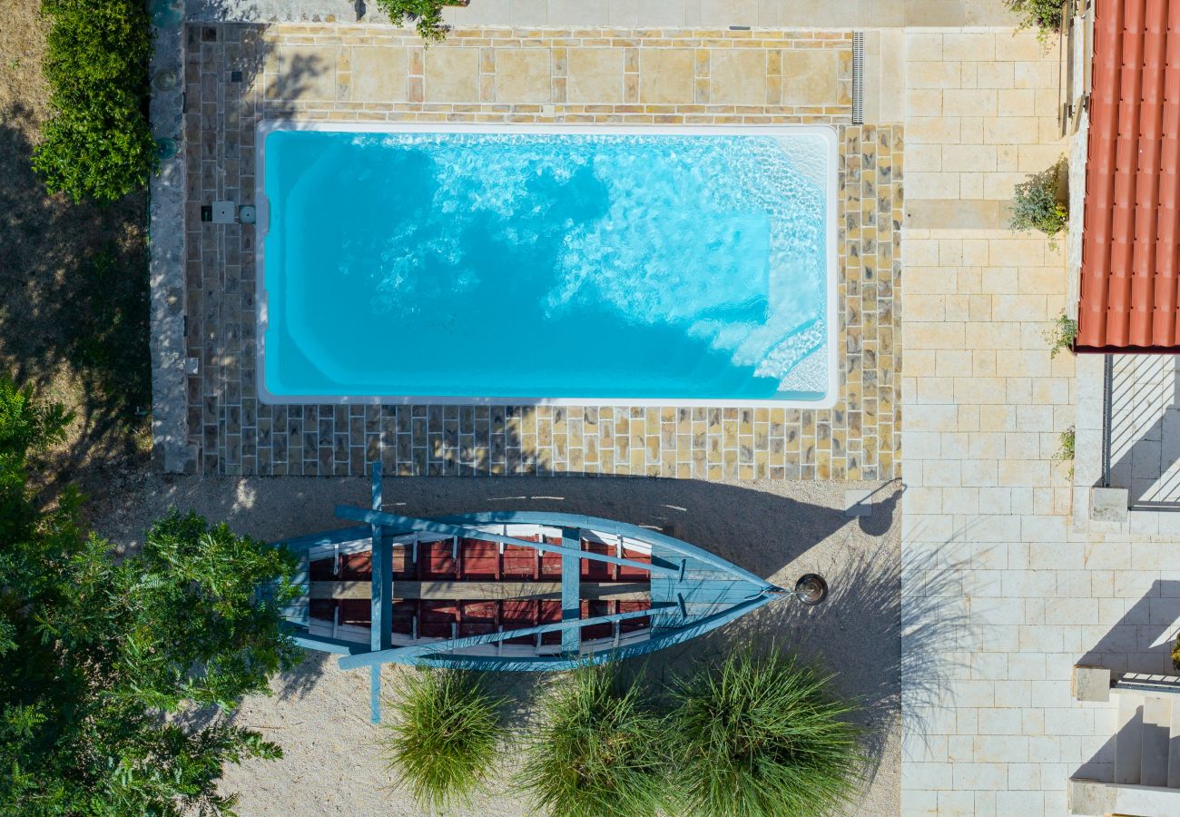 Villa in Nin - Villa Stone House Gland with Pool