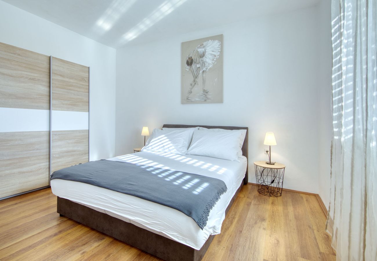 Apartment in Ljubac -  Apartment Gazic 3 by the Sea