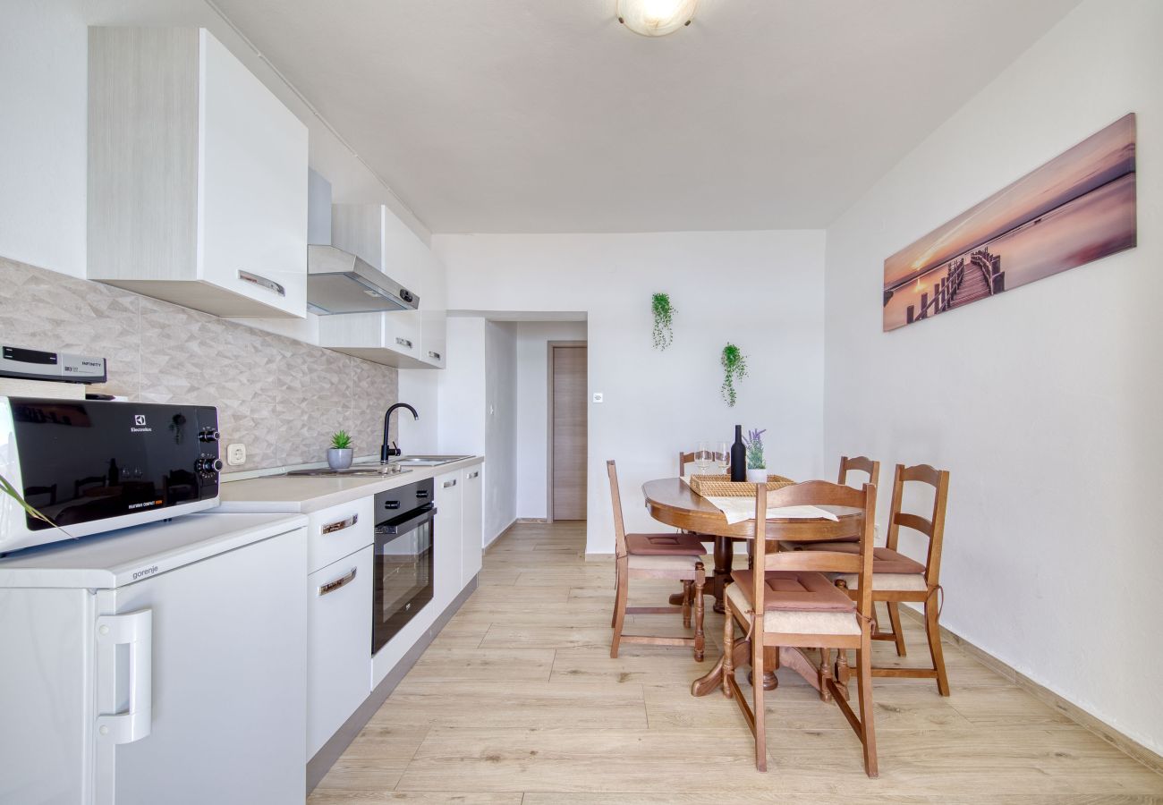Apartment in Ljubac -  Apartment Gazic 3 by the Sea