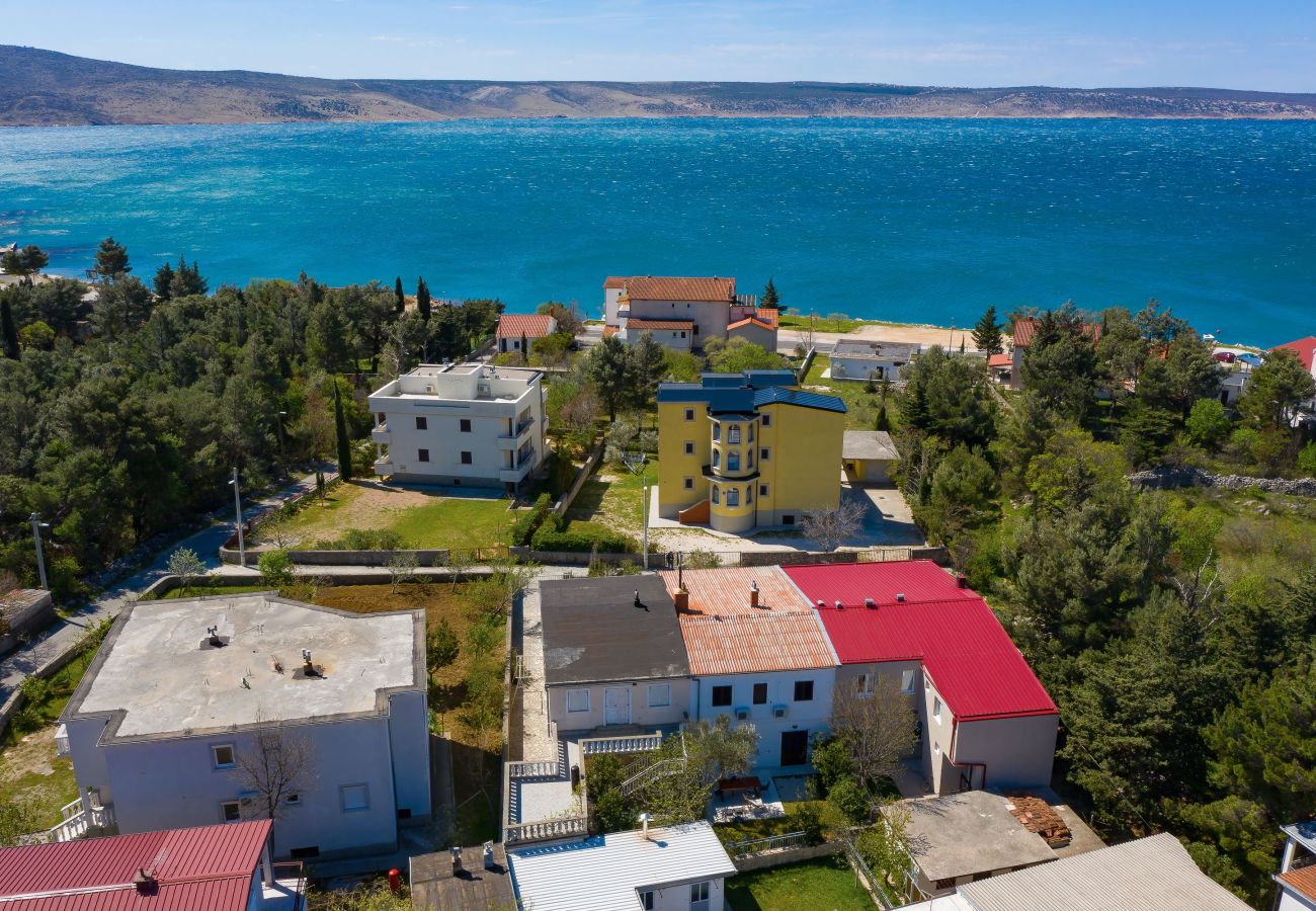 Rent by room in Starigrad - Room Hibis 2 near the Beach