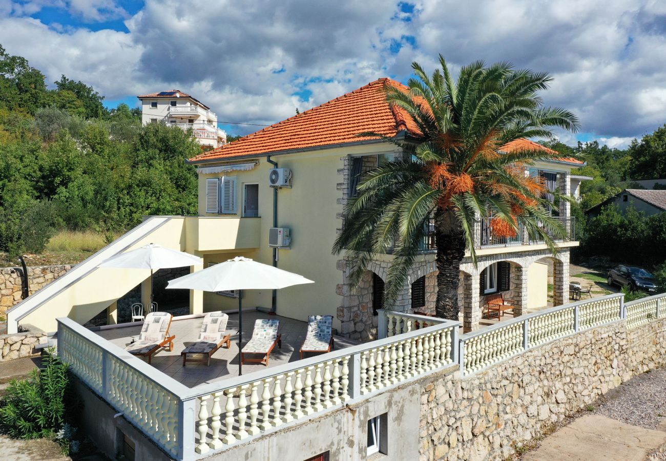 Apartment in Maslenica - Apartment Laura 1 by the Sea