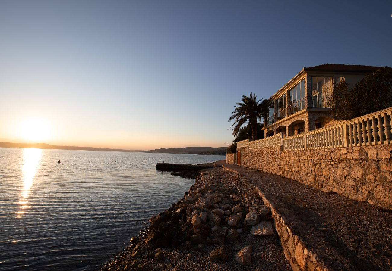 Apartment in Maslenica - Apartment Laura 1 by the Sea