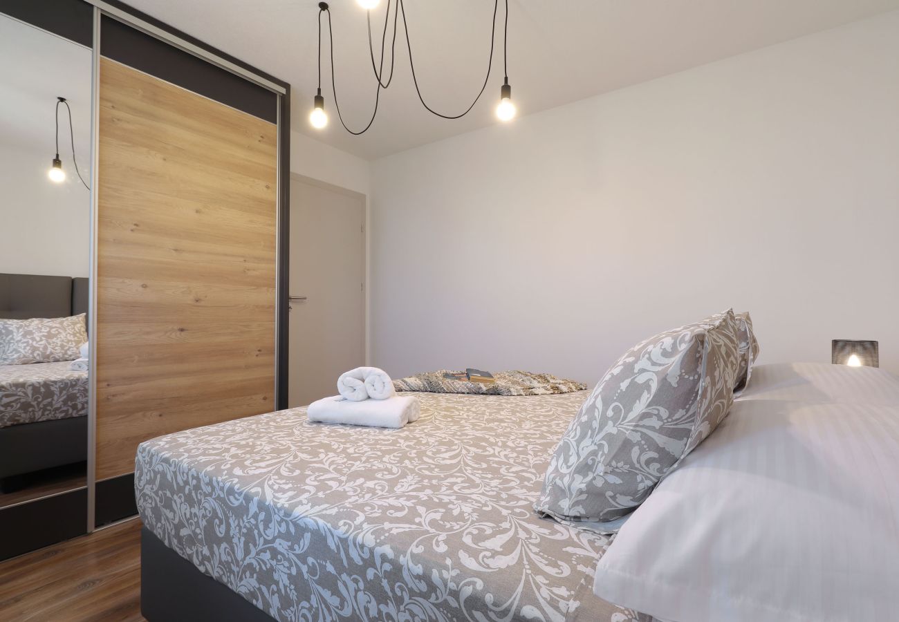 Villa in Starigrad -  Villa Jimmy with Heated Pool