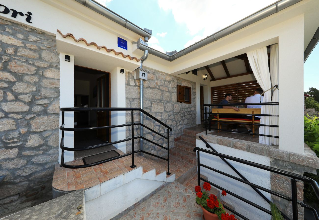 House in Starigrad - Holiday Home Milovac near Paklenica