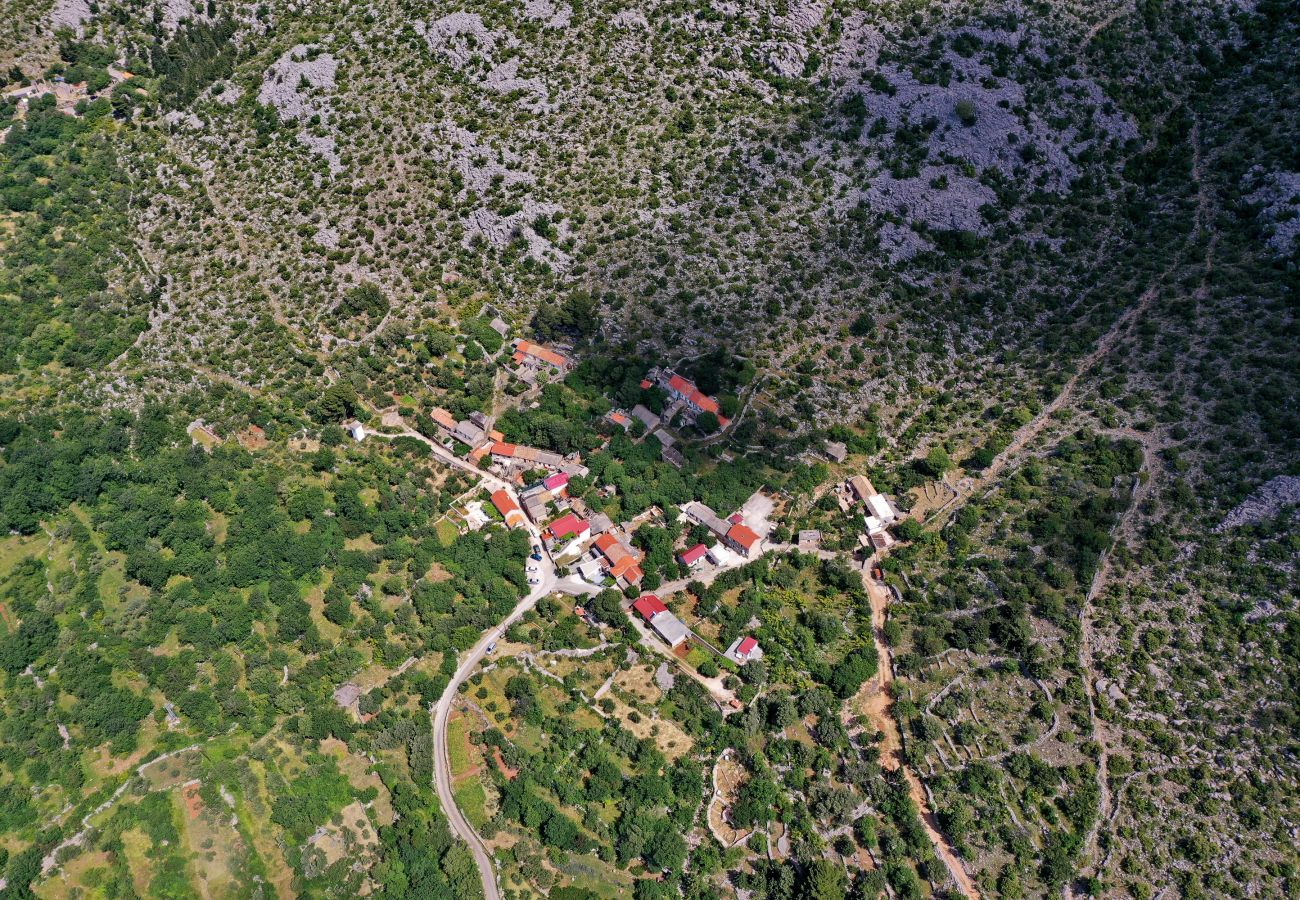 House in Starigrad - Holiday Home Milovac near Paklenica
