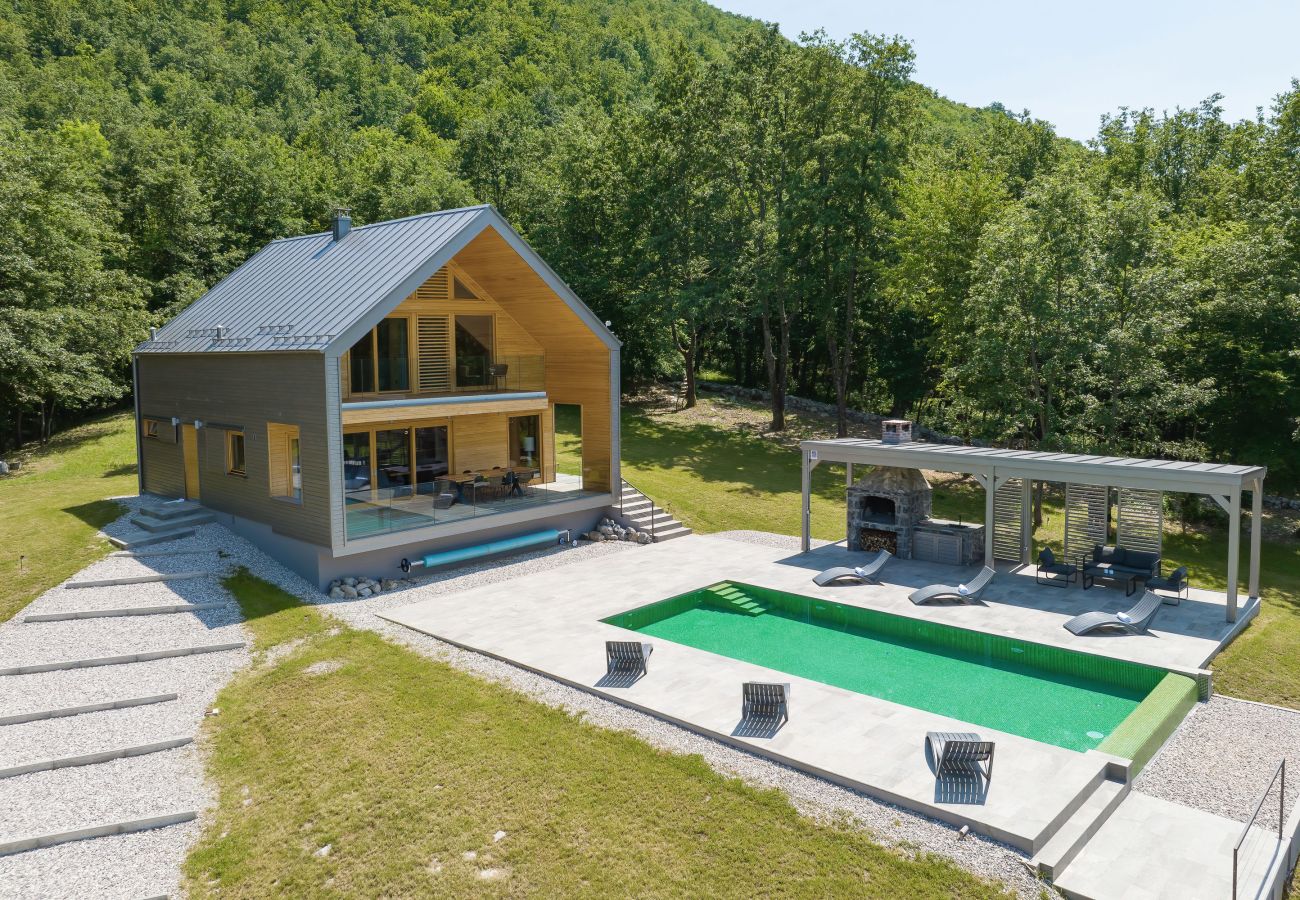 Villa in Lovinac -  Villa Lovelos with Infinity Pool in Nature