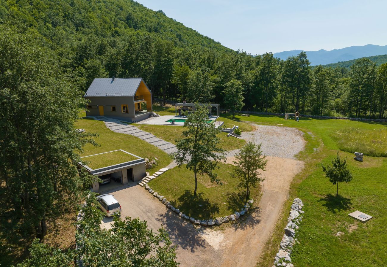 Villa in Lovinac -  Villa Lovelos with Infinity Pool in Nature