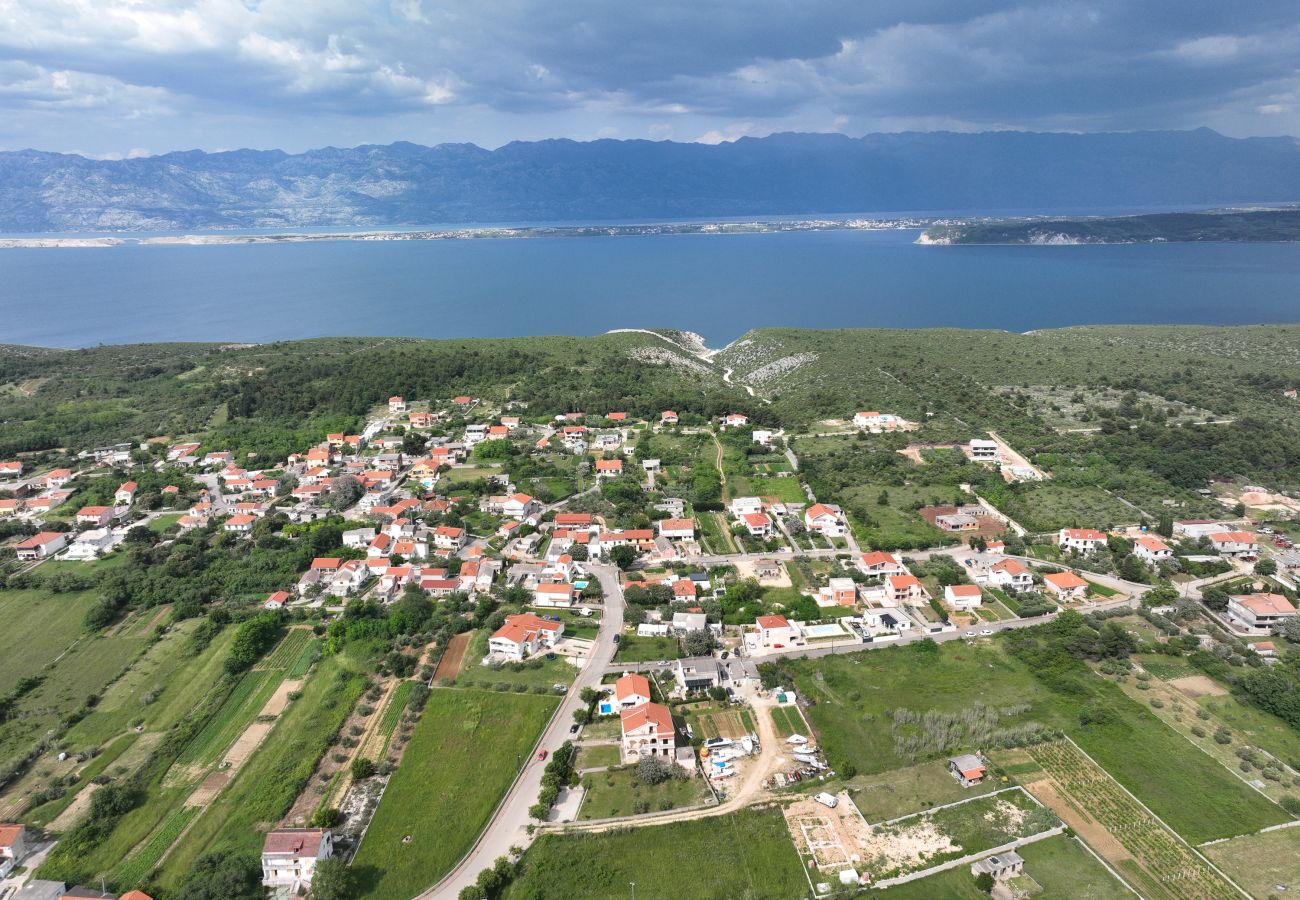House in Vrsi - Holiday Home Eda with Pool