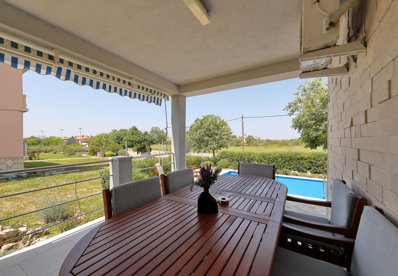 House in Vrsi - Holiday Home Eda with Pool