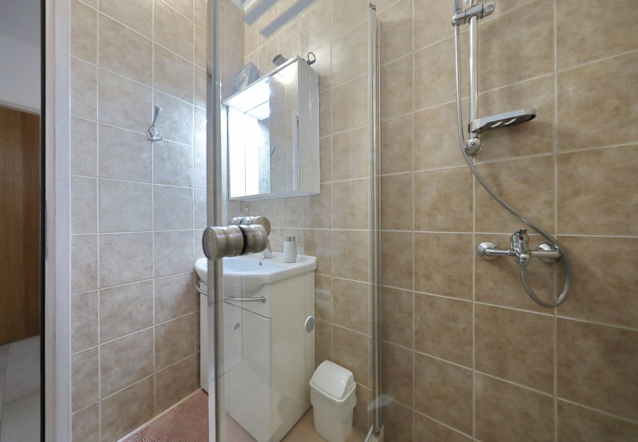 House in Vrsi - Holiday Home Eda with Pool
