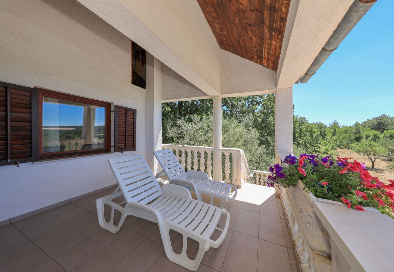 House in Kruševo - Holiday Home Antonija with Sea View