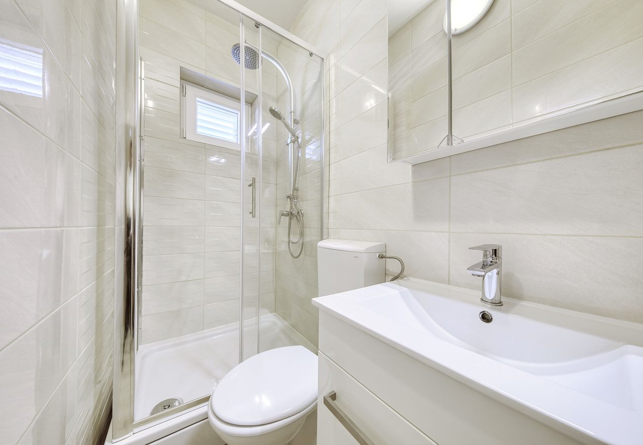 Apartment in Ljubac - Apartment Gazic 2 by the Sea