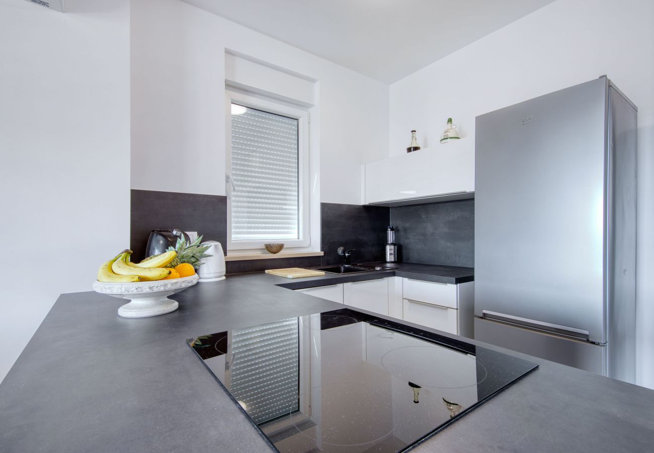 Apartment in Kožino - Apartment Vidalis No.1 with rooftop terrace