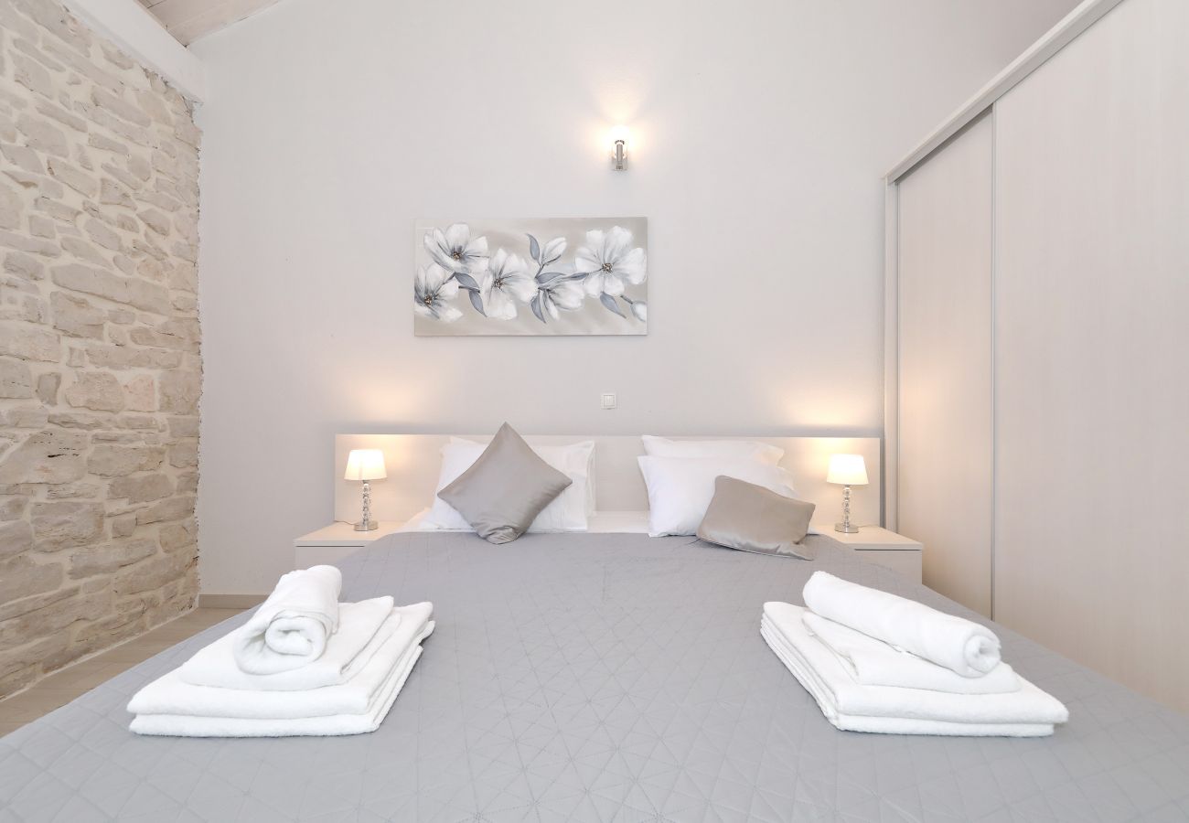 House in Debeljak - Holiday Home Angelina with Private Pool