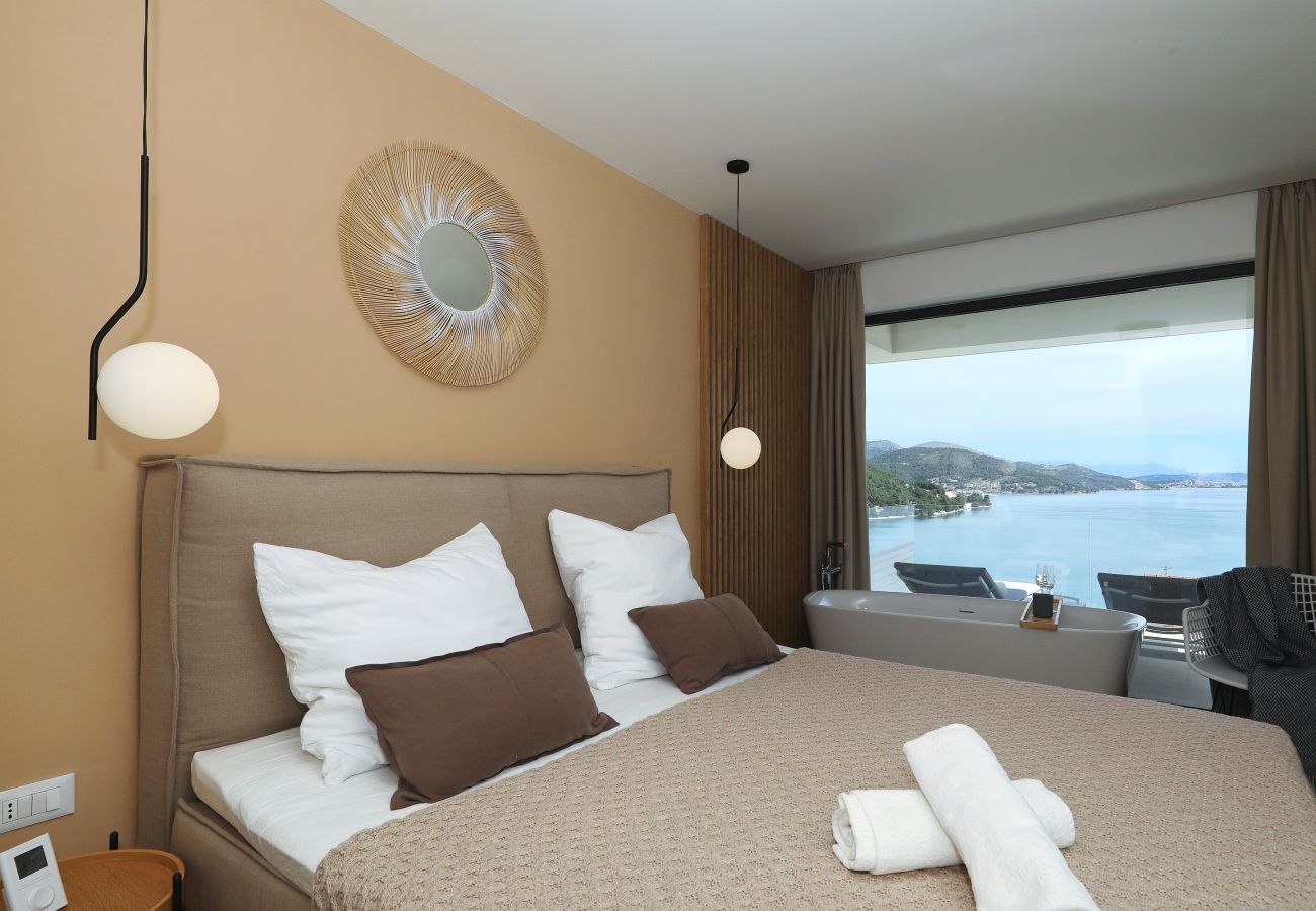 Apartment in Marina - Apartment Mentis with Sea View