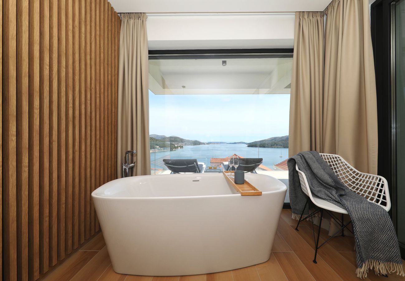 Apartment in Marina - Apartment Mentis with Sea View